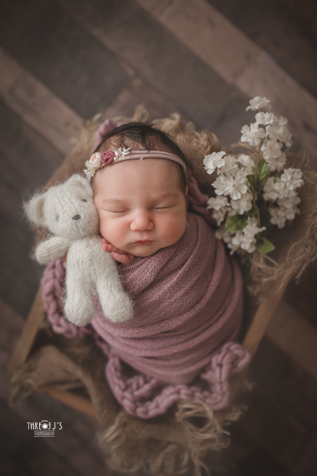 Johna Musarra was a finalist in Best Newborn Image of June 2017