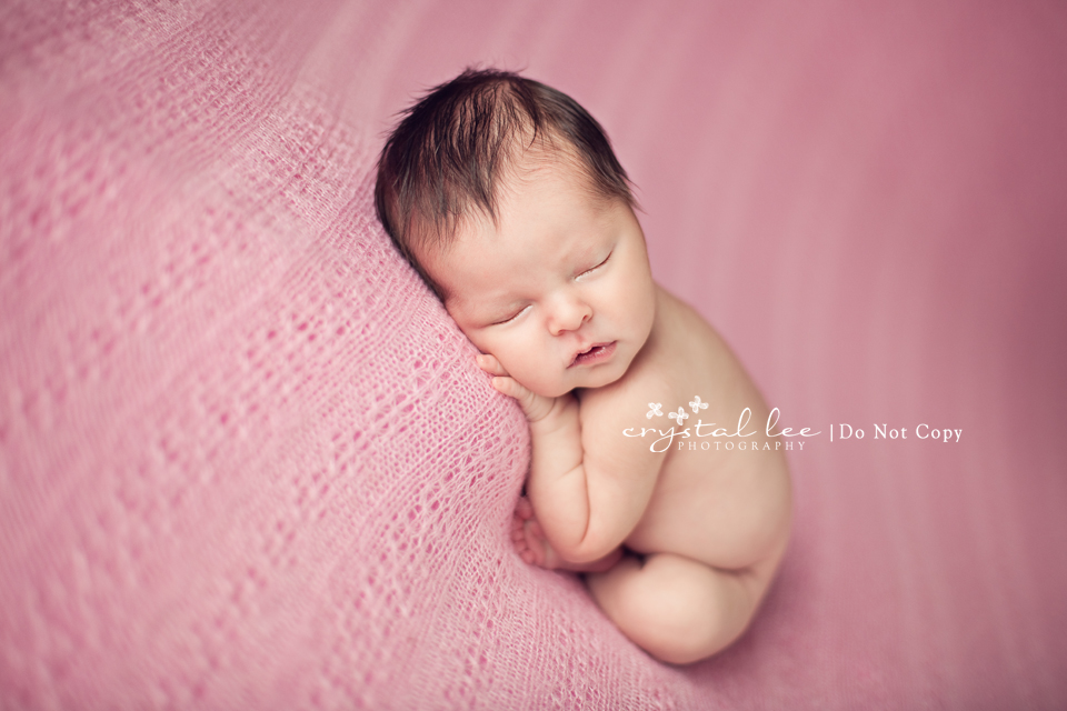 newborn photography community critique photo submitted by Crystal Small - 8 community members set this photo as a favourite image.