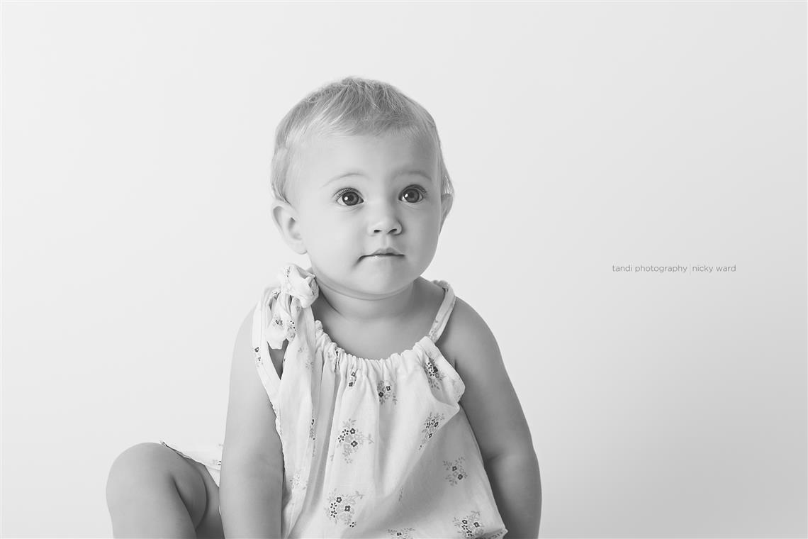 newborn photography community critique photo submitted by Nicky Ward - 4 community members set this photo as a favourite image.