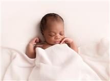 Nicole Zirnheld Aldridge newborn photography