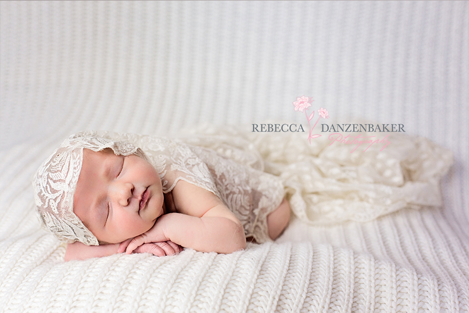 newborn photography community critique photo submitted by Rebecca Danzenbaker - 5 community members set this photo as a favourite image.