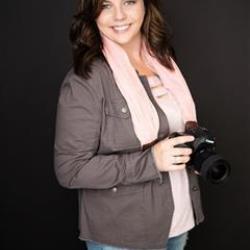 Heather Thomas Newborn Photographer - profile picture