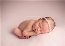 Lisa Digeso newborn photography