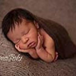 Brooke Hazel Newborn Photographer - profile picture