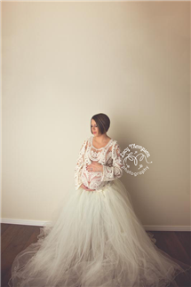 Lucy Thompson newborn photography