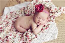 Tiffany Green newborn photography