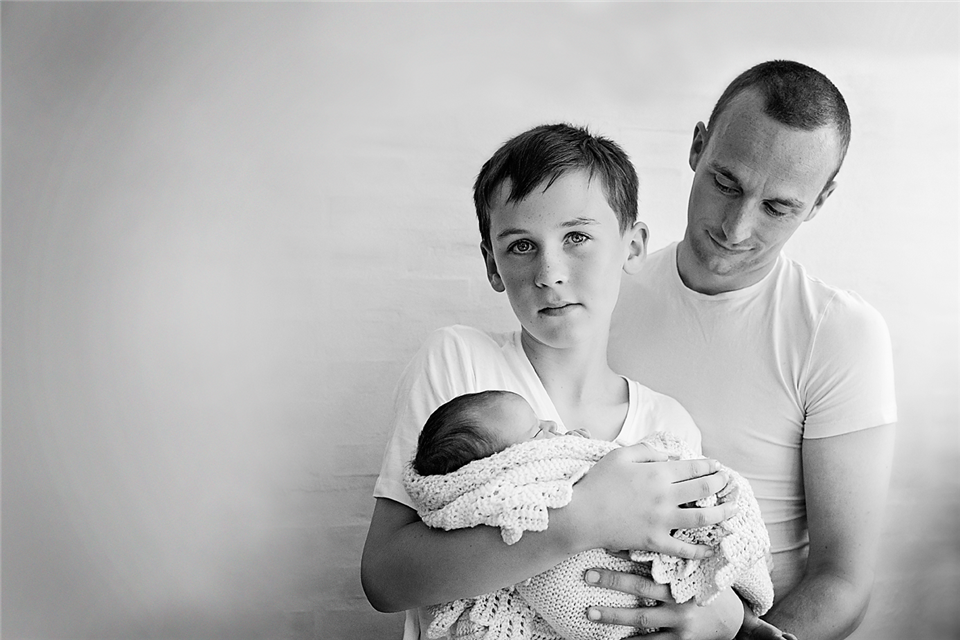 newborn photography community critique photo submitted by Heidi Andersen - 4 community members set this photo as a favourite image.