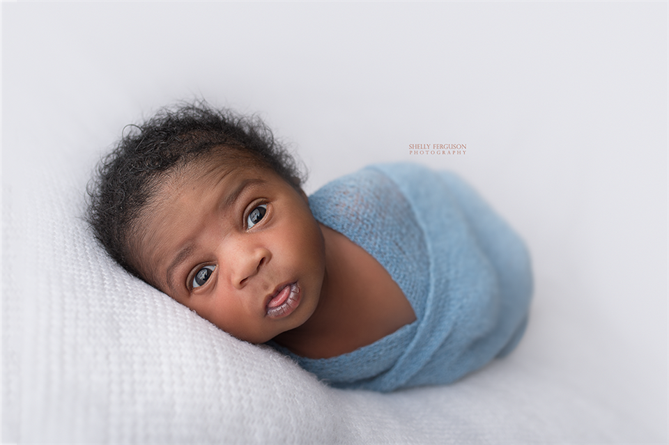 newborn photography community critique photo submitted by Shelly Ferguson - 3 community members set this photo as a favourite image.