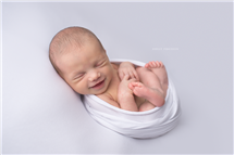 Shelly Ferguson newborn photography