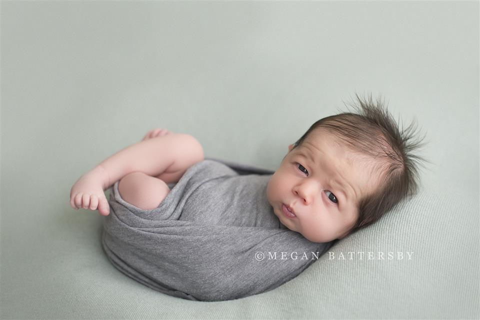 newborn photography community critique photo submitted by Megan Battersby - 5 community members set this photo as a favourite image.