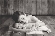 Alicia Poreda newborn photography