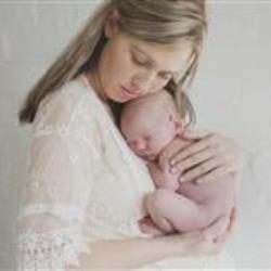 Jodie Greck Newborn Photographer - profile picture