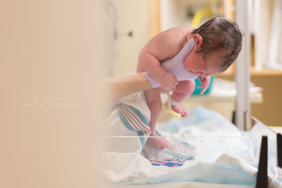 newborn photography community critique photo submitted by Emma Stasko - 3 community members set this photo as a favourite image.