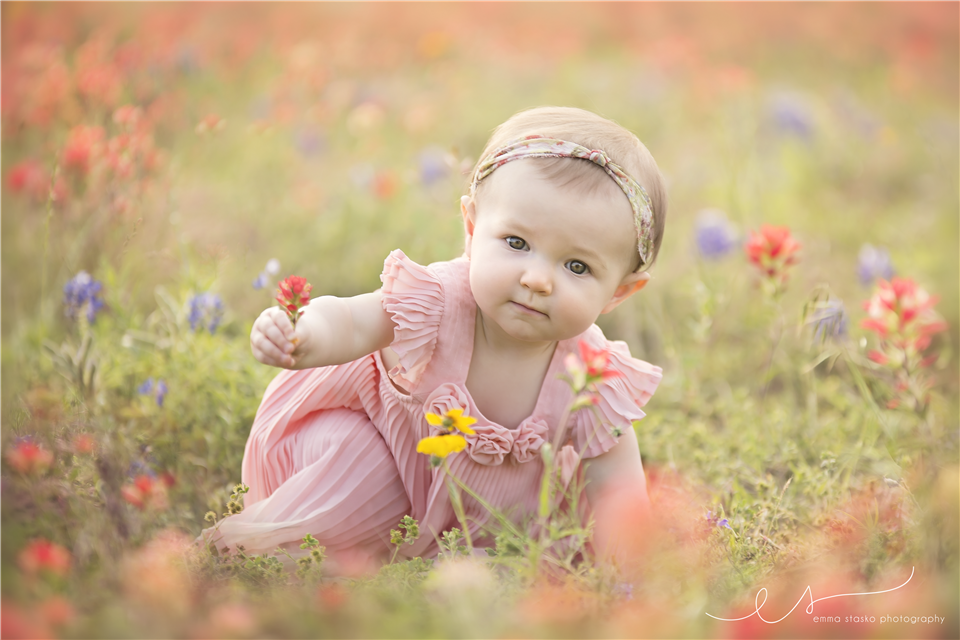 newborn photography community critique photo submitted by Emma Stasko - 6 community members set this photo as a favourite image.