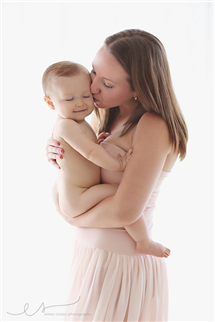 Emma Stasko newborn photography