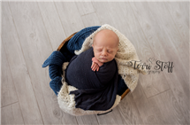 Terri Stoff newborn photography