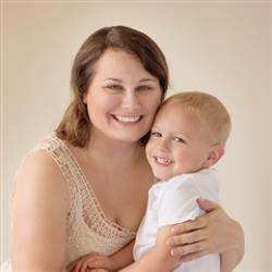 Charlyne Lees Newborn Photographer - profile picture