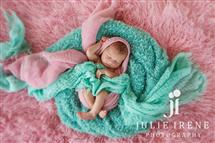 Julie Boucher newborn photography