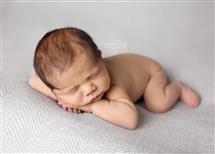 Jasmin Rupp newborn photography