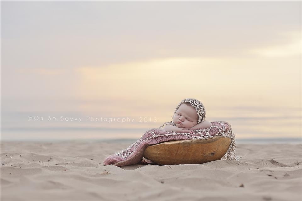 newborn photography community critique photo submitted by Maxine McLellan - 4 community members set this photo as a favourite image.