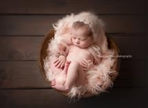 Maxine Evans newborn photography