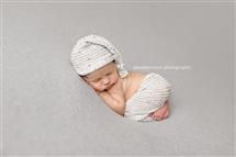 Maxine Evans newborn photography