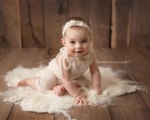 Maxine Evans newborn photography