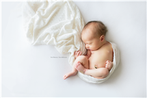 Bethney Backhaus newborn photography