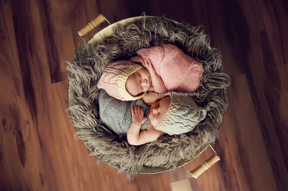 newborn photography community critique photo submitted by Angela McLaughlin - 3 community members set this photo as a favourite image.