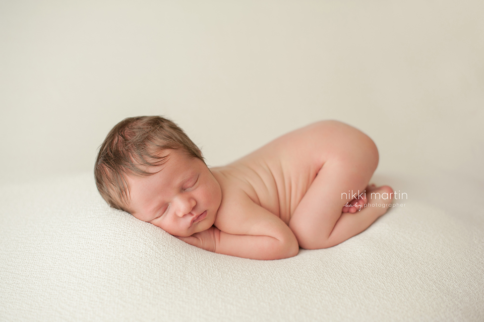 newborn photography community critique photo submitted by Nikki Martin - 4 community members set this photo as a favourite image.