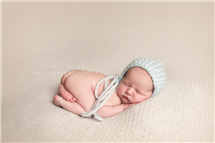 Jodie Drake newborn photography