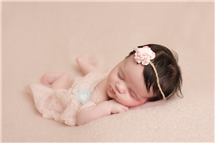 Jodie Drake newborn photography