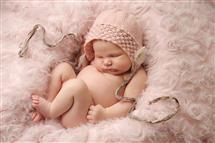 Tanya Shields newborn photography