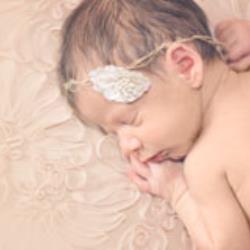 Brianna Shortreed Newborn Photographer - profile picture