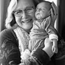 Donna Leicht Newborn Photographer - profile picture