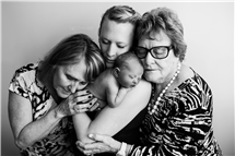 Amy Guenther newborn photography