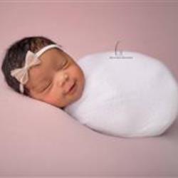 Brittany Ebany Newborn Photographer - profile picture