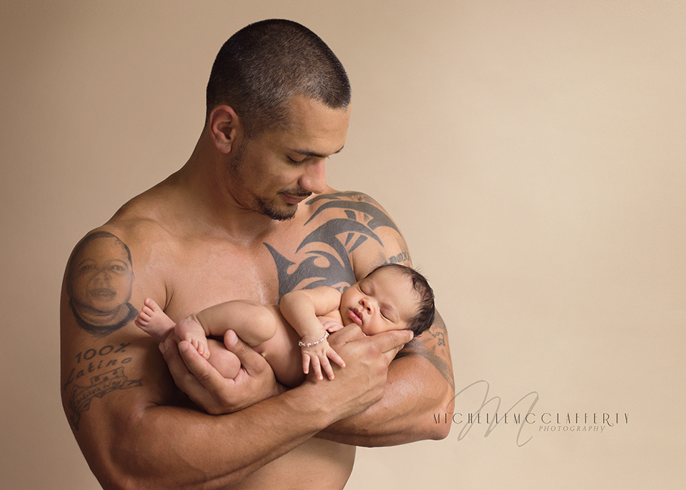 newborn photography community critique photo submitted by Michelle McClafferty - 2 community members set this photo as a favourite image.