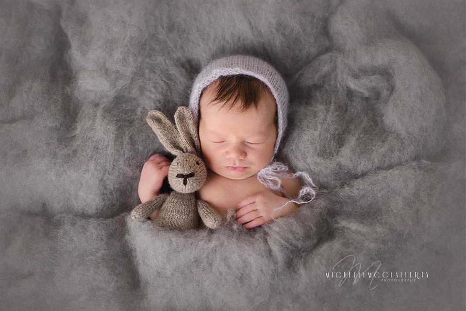 newborn photography community critique photo submitted by Michelle McClafferty - 3 community members set this photo as a favourite image.