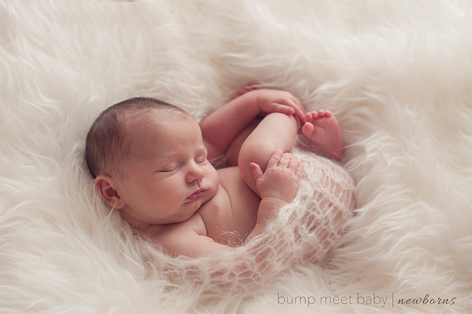 newborn photography community critique photo submitted by Tamara Hart - 9 community members set this photo as a favourite image.