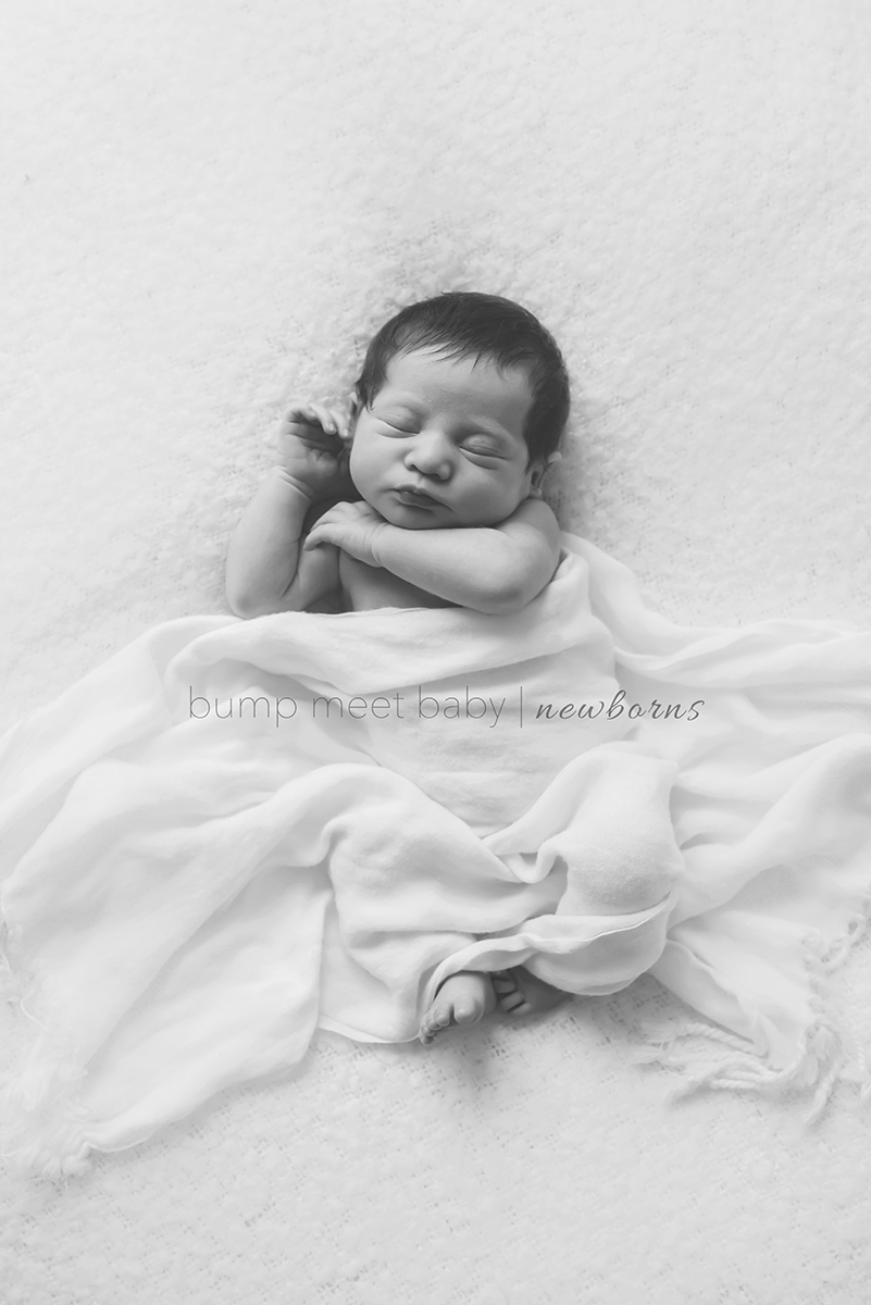 newborn photography community critique photo submitted by Tamara Hart - 3 community members set this photo as a favourite image.