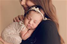 Meridith Lynn newborn photography