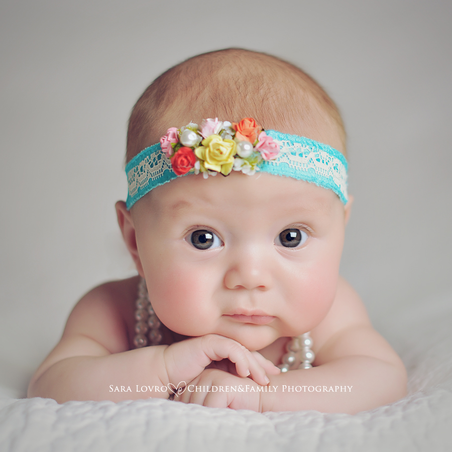 newborn photography community critique photo submitted by Sara Lovro - 3 community members set this photo as a favourite image.