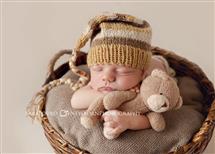 Sara Lovro newborn photography