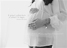 Sara Lovro newborn photography