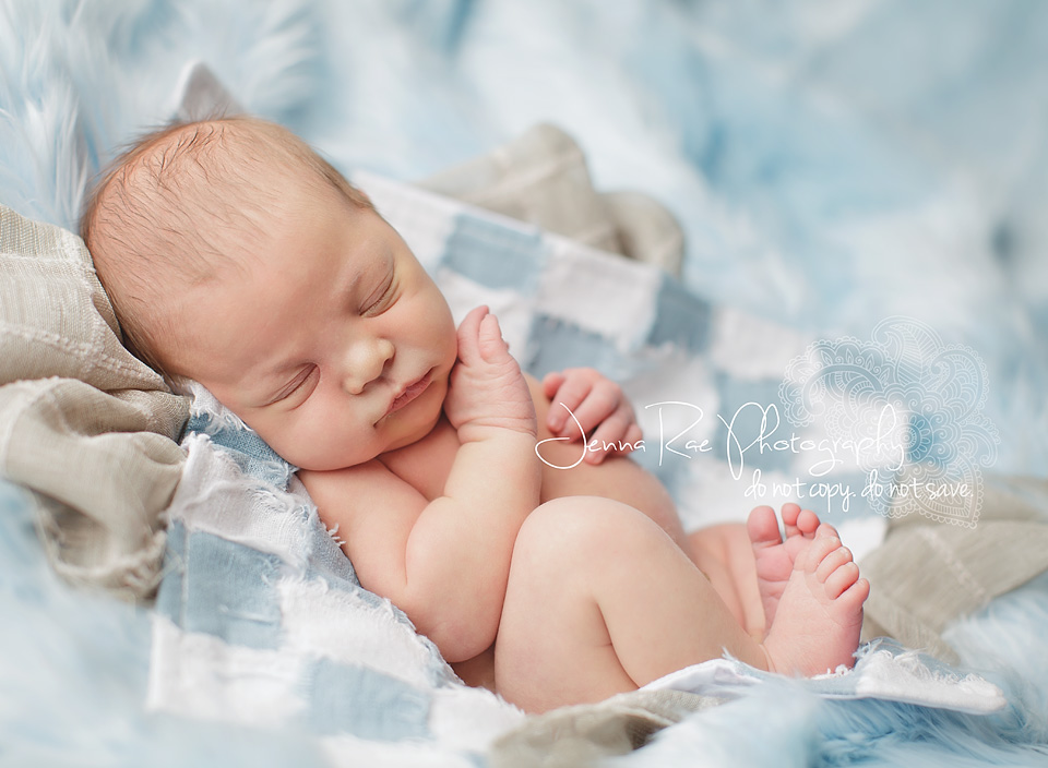 newborn photography community critique photo submitted by Jenna Peters - 11 community members set this photo as a favourite image.