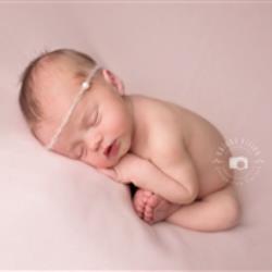 Jacquelyn Cavitt Newborn Photographer - profile picture