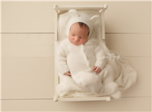 Allison Finnie newborn photography