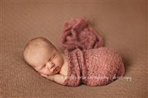 Nicole Everson newborn photography
