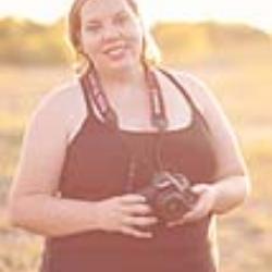 Becky Riley Newborn Photographer - profile picture